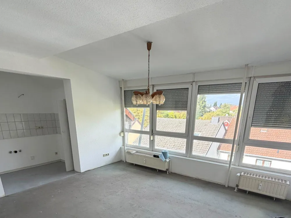 For Rent! A One-Room Apartment in Ensdorf