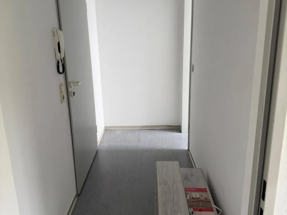 For Rent! A One-Room Apartment in Ensdorf