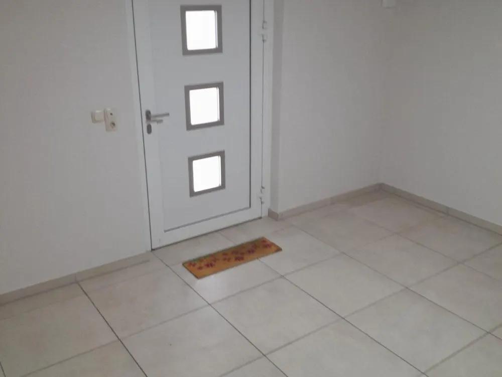 4 Zimmer Wohnung 115 m² in Delbrück OT zu vermieten
