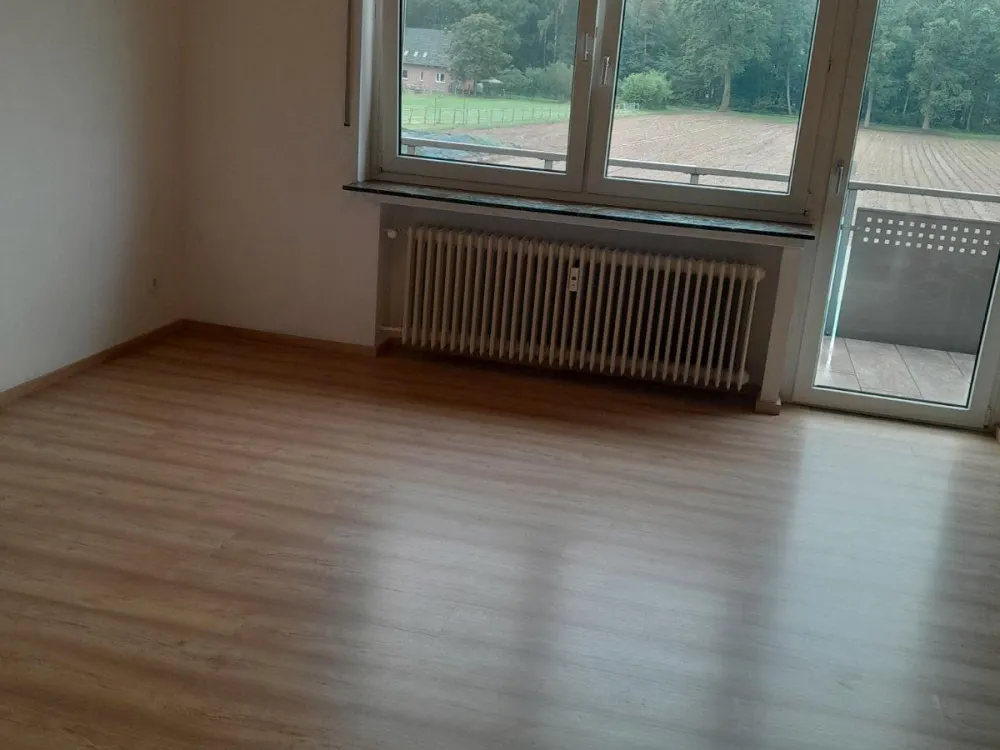 4 Zimmer Wohnung 115 m² in Delbrück OT zu vermieten