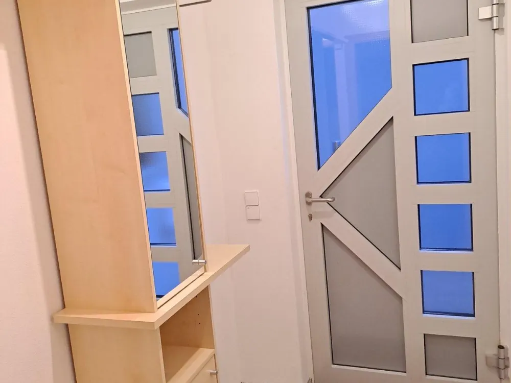 HOLZGERLINGEN modernes 1 1/2 Zimmer Appartement voll möbliert
