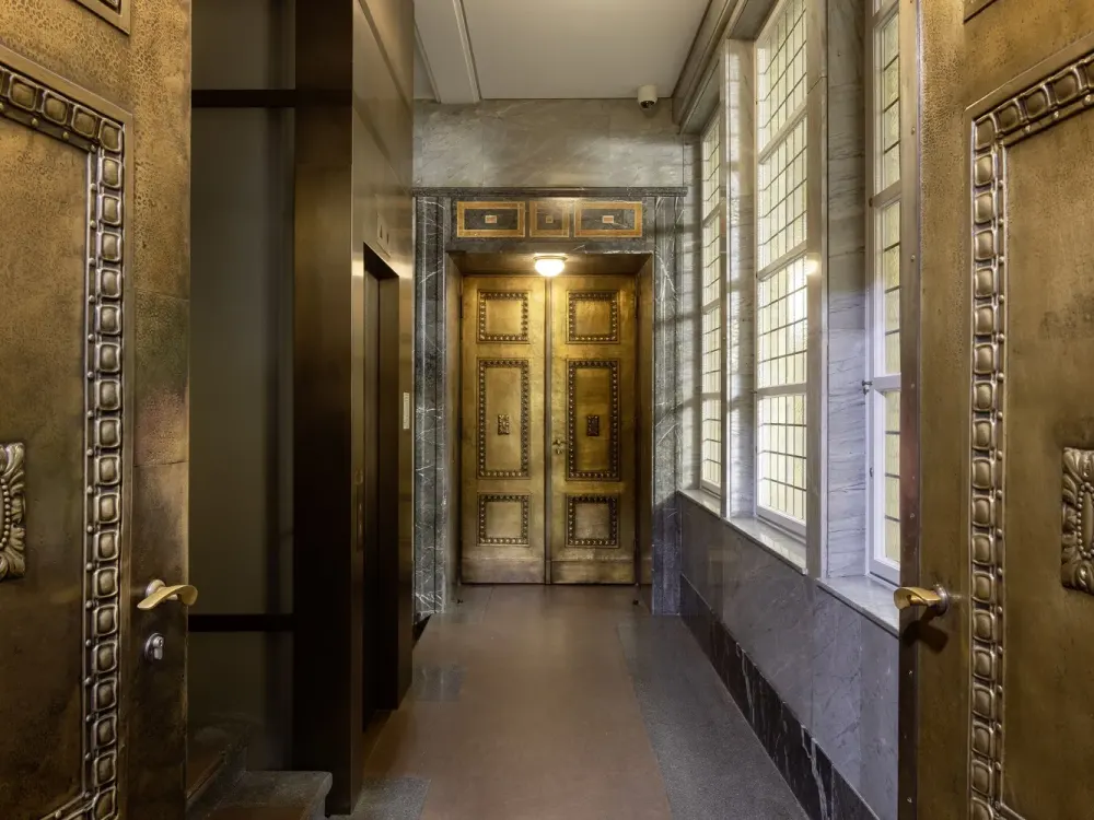 Potsdamer Platz - Urbaner Luxus & zeitlose Eleganz​ im historischen Haus Huth​!