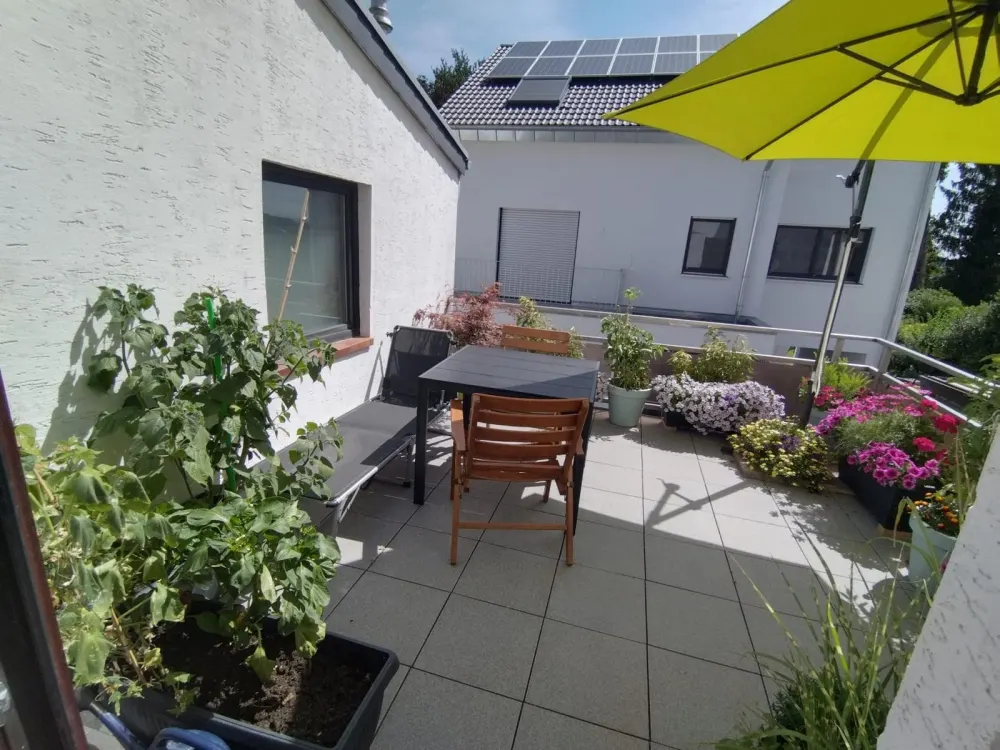 Gemütliche Wohnung mit Balkon in Brühl-Vochem
