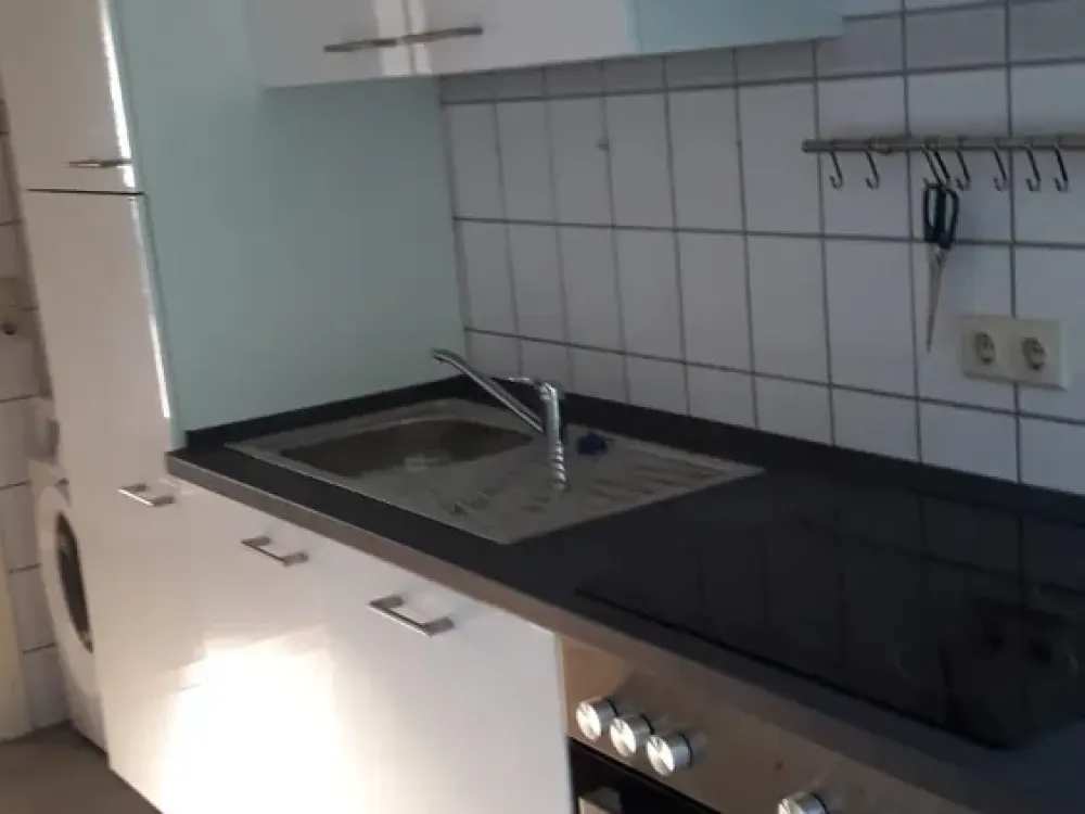 3-Zimmer-WohnungAltbau in Hannover-Vahrenwald Rotermundstr. Altbau Hell 3.Stock