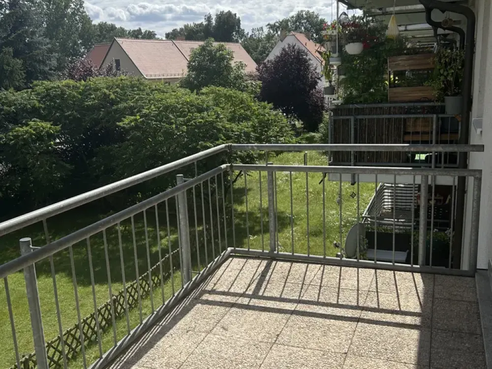Tolle 2-Raum-Wohnung mit Küche und Balkon in Merkwitz, Ideal für Singles und Paare!