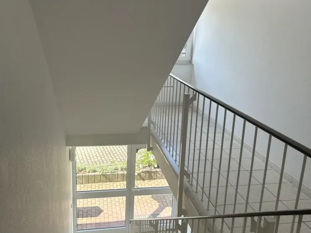 Tolle 2-Raum-Wohnung mit Küche und Balkon in Merkwitz, Ideal für Singles und Paare!
