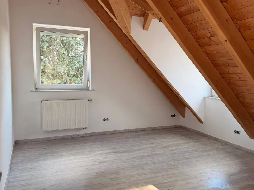 Großzügige und helle 5-Zimmer-Maisonettewohnung in München-Waldperlach
