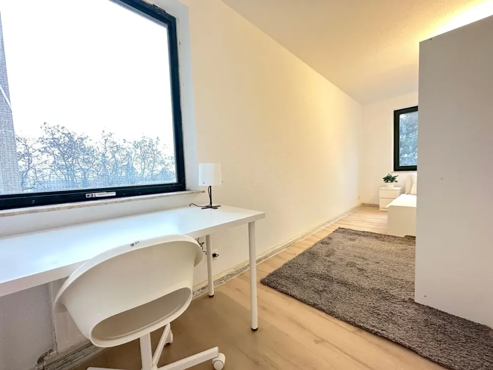 🏡 Zimmer frei in moderner WG in Frankfurt, Robert-Dissmann-Straße 6!