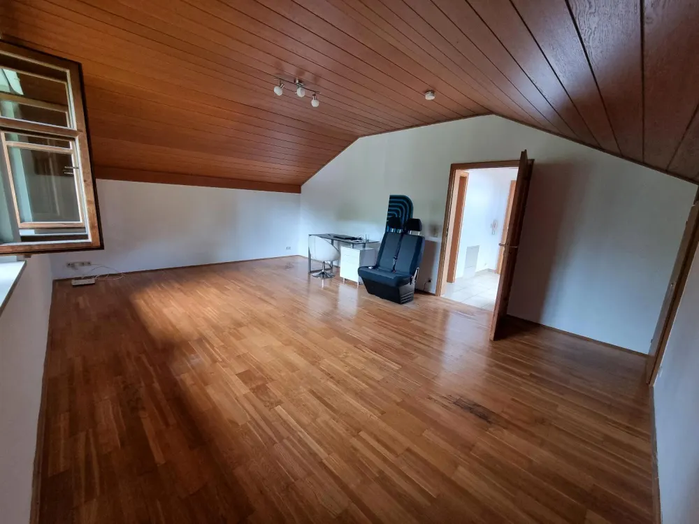 DG Wohnung 1 Zimmer