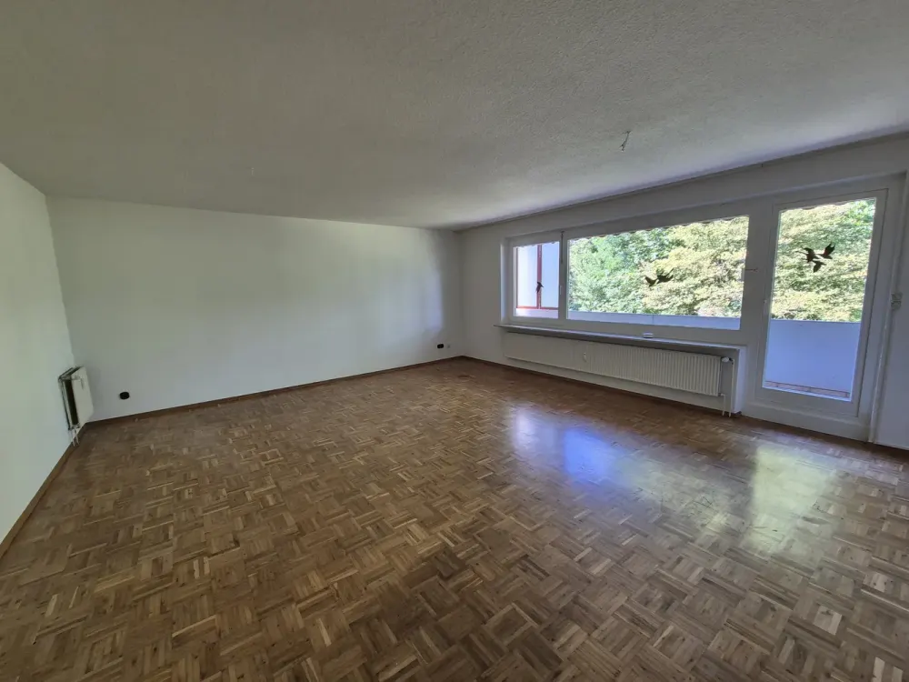 Großzügig & hell: 113 m² mit großem Balkon, 2 Bädern, Einbauküche & Garage