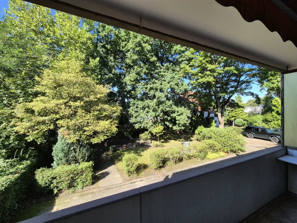Großzügig & hell: 113 m² mit großem Balkon, 2 Bädern, Einbauküche & Garage