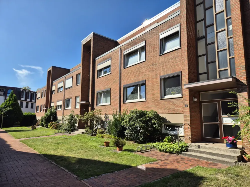 Großzügig & hell: 113 m² mit großem Balkon, 2 Bädern, Einbauküche & Garage