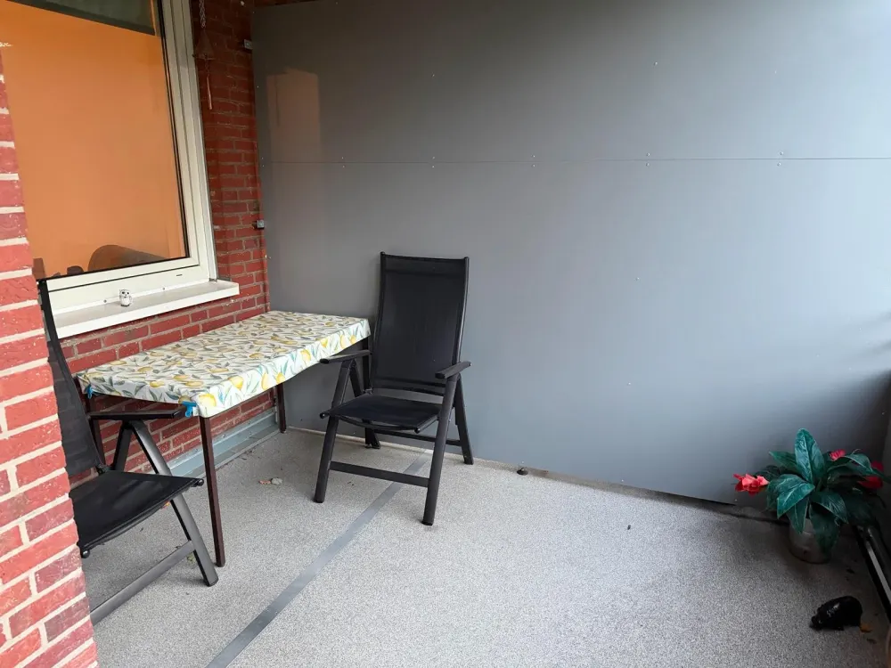 2-Room Apartment