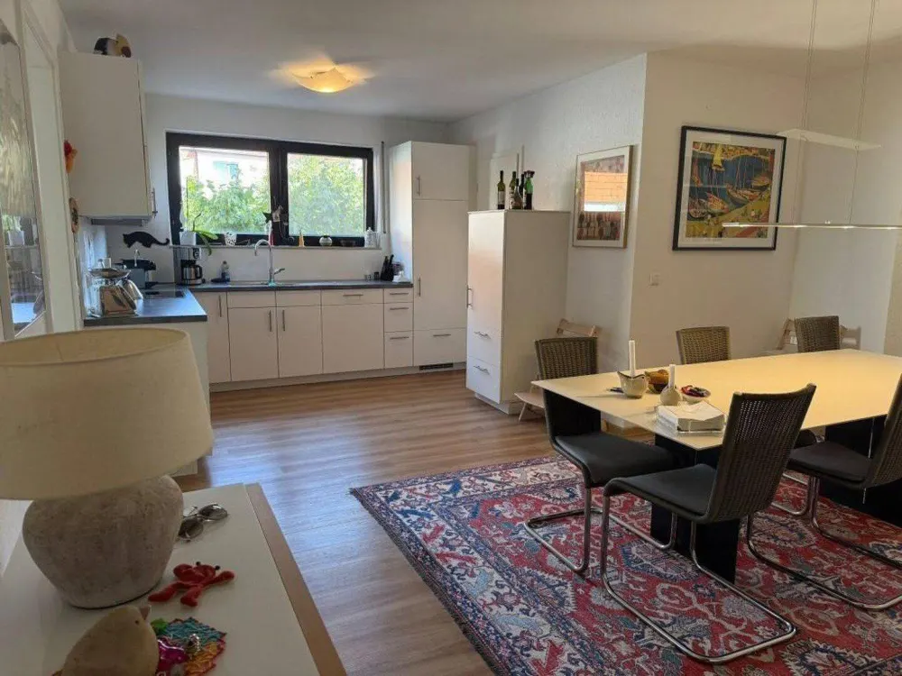 3.5-Room Apartment in KA-Grötzingen with Large South Terrace & Garden View