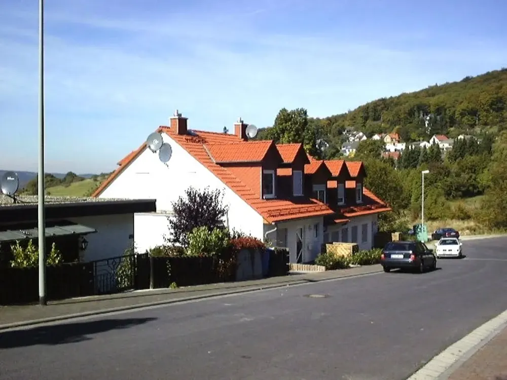 Super-Fernblick - einmalige Lage, exklusive 3-Zi-Maisonette mit sonniger Südwest-Terrasse & Balkon
