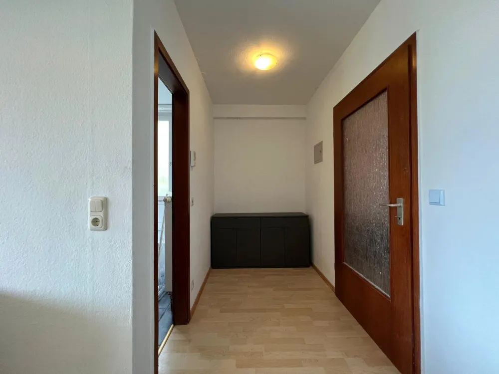 voll möbliertes 1,5-Zimmer-Apartment in Hattersheim