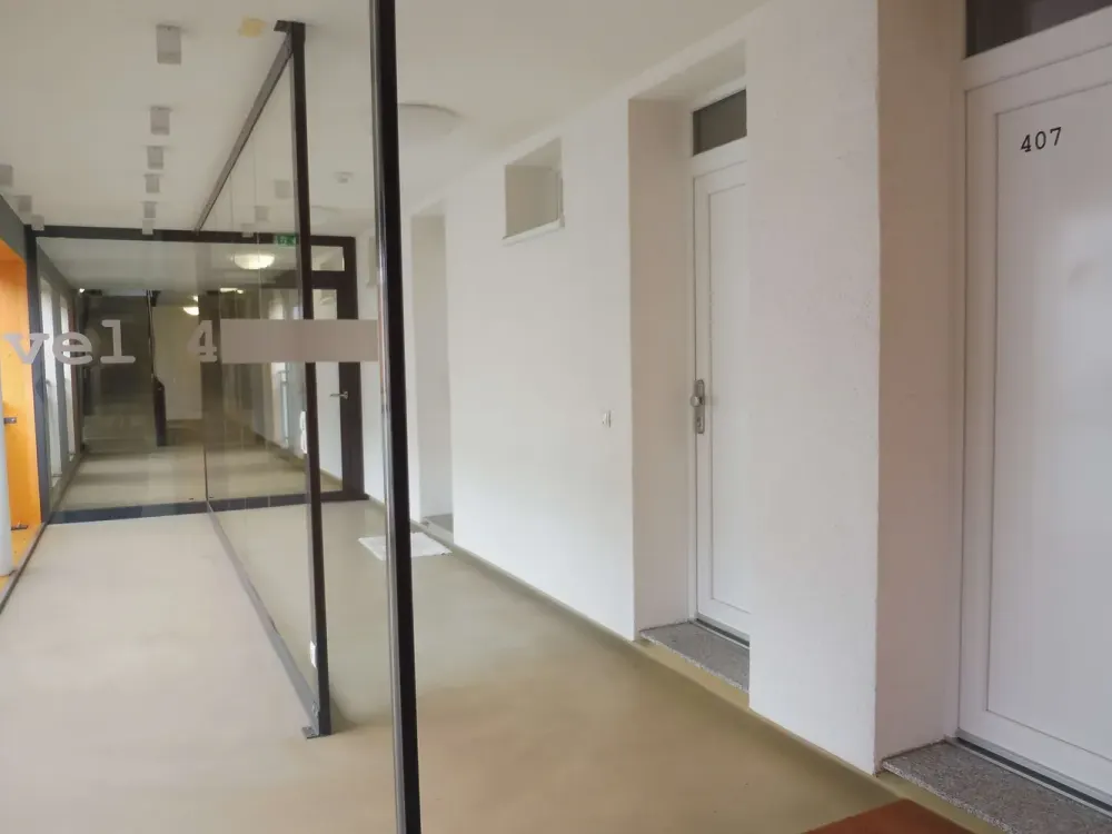 Apartments im Zentrum Leipzig-Süd mit Balkon, Möbliert