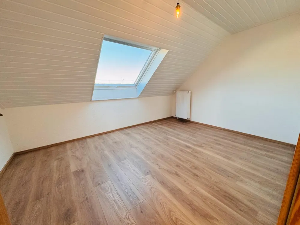 DG WHG in Ensdorf - 2 Zimmer / Küche / Bad - top Anbindung