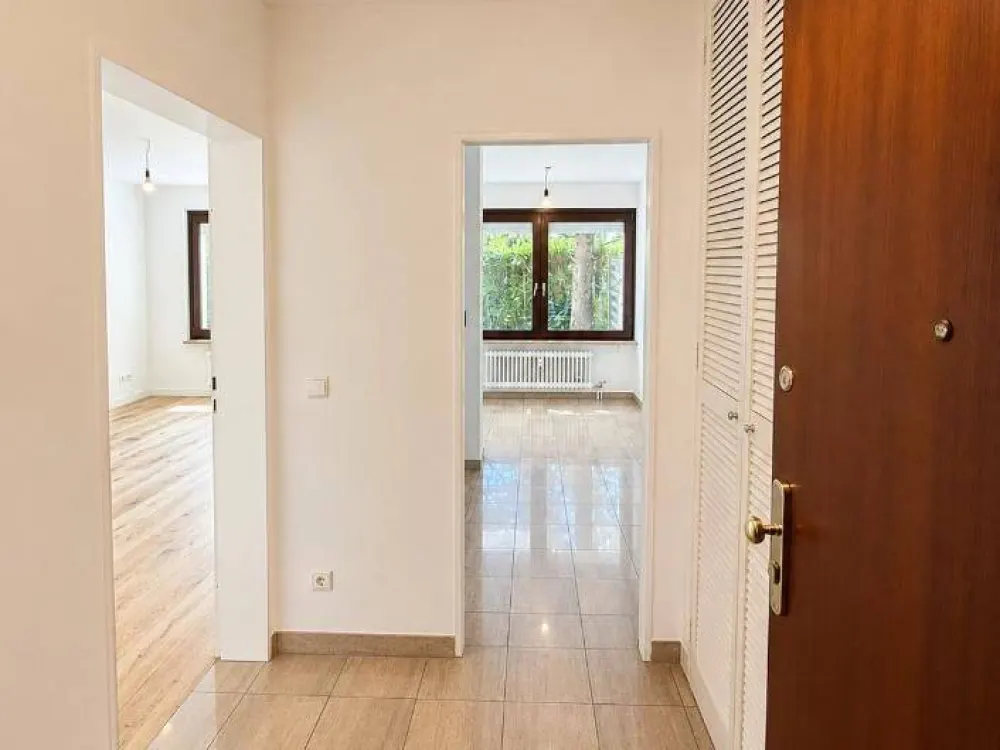 2-Zimmer Erdgeschosswohnung in Neupasing