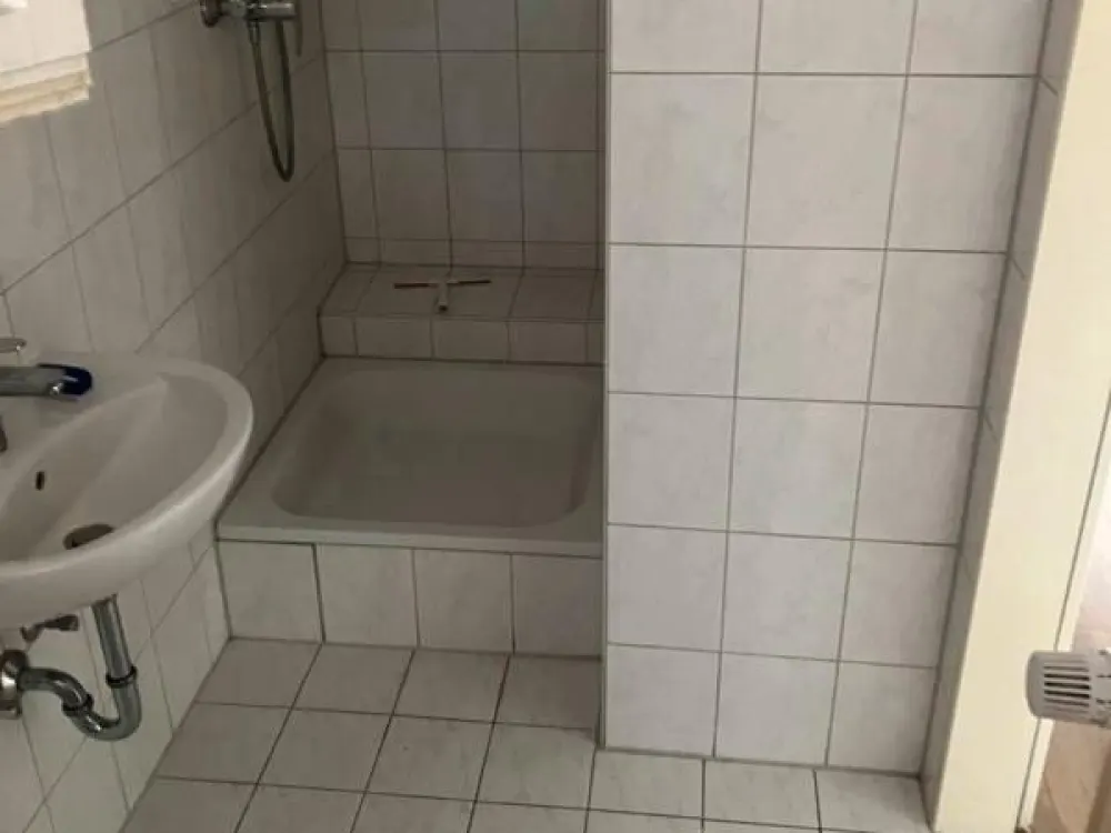 1 Zimmerwohnung mit Balkon
