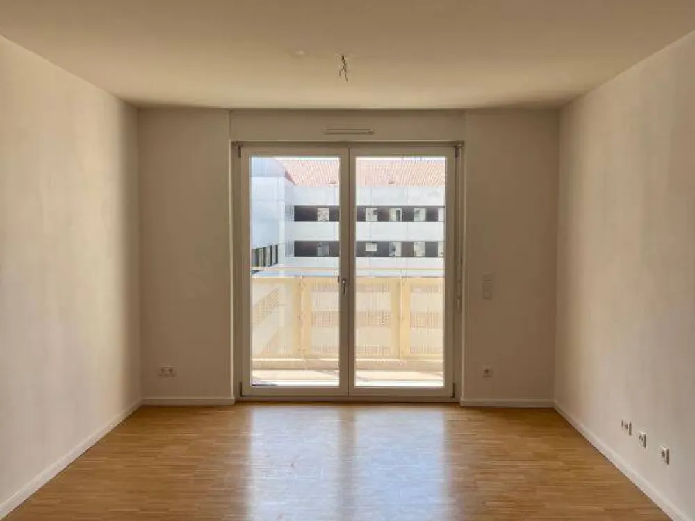 Helle 3-Zimmer Wohnung mit Balkon in zentraler Lage