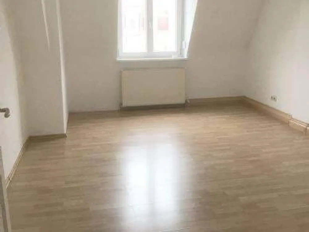 Ruhige 3-ZW mit Balkon, Nbg.-Nibelungenviertel
