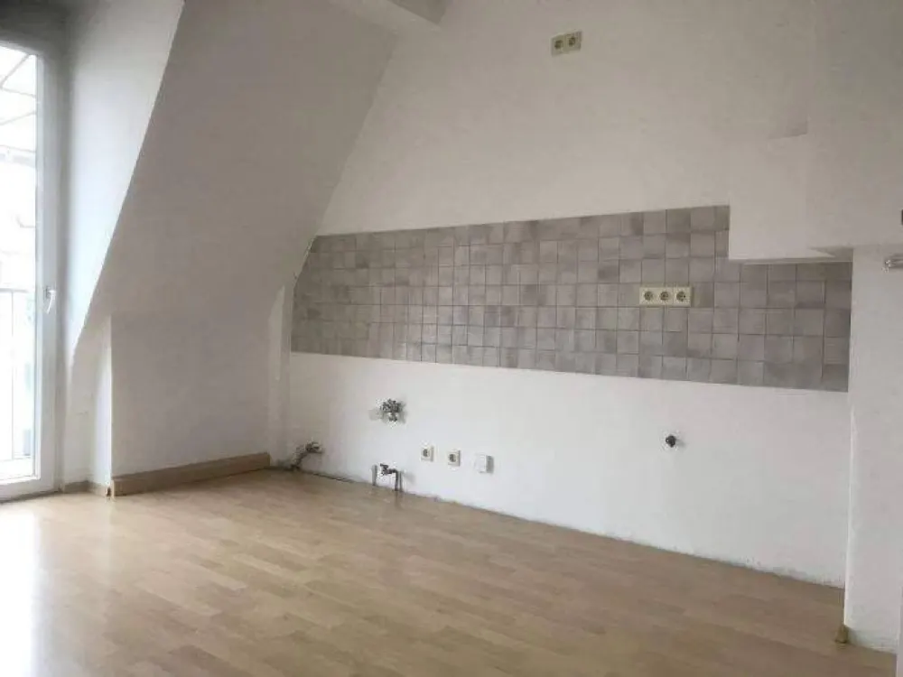 Ruhige 3-ZW mit Balkon, Nbg.-Nibelungenviertel