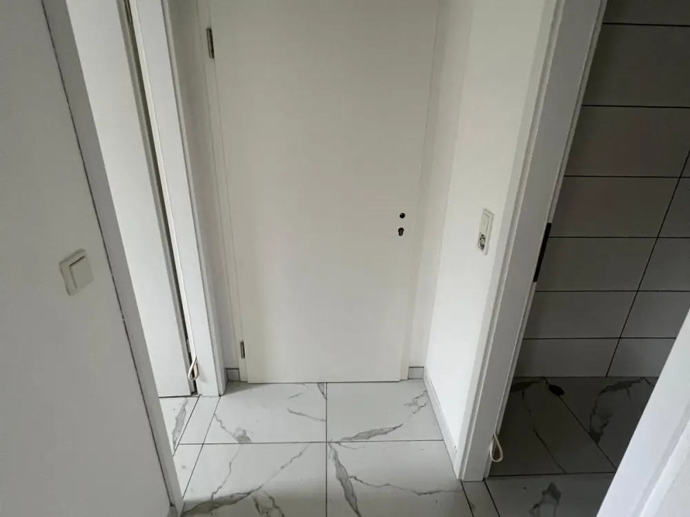 Completely Renovated 2-Room Kitchen-Bathroom Apartment Neunkirchen