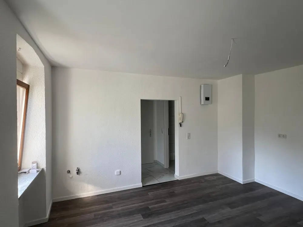 Completely Renovated 2-Room Kitchen-Bathroom Apartment Neunkirchen