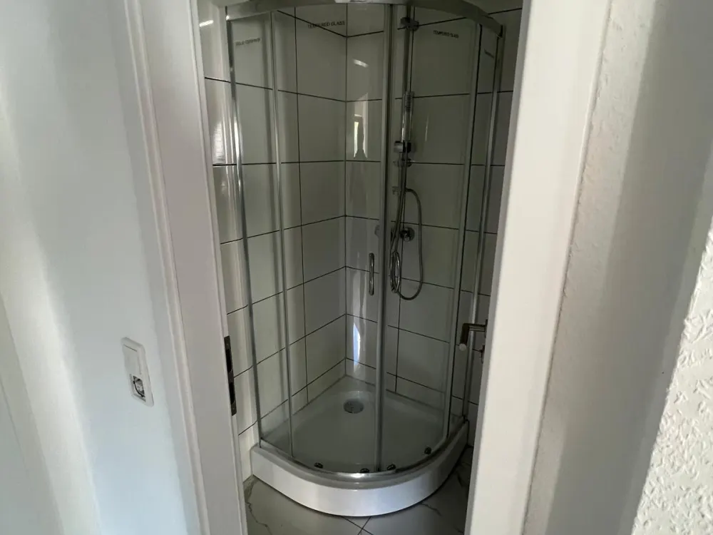 Completely Renovated 2-Room Kitchen-Bathroom Apartment Neunkirchen