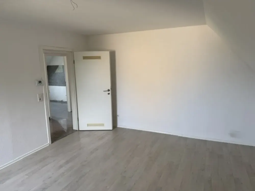 Dortmund-Aplerbeck, Schöne 3 1/2 Zimmer Dachgeschosswohnung