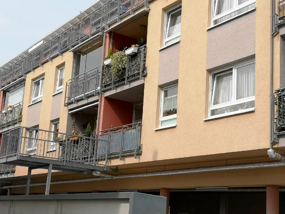Zweizimmerwohnung in seniorengerechter, zentral gelegener Wohnanlage