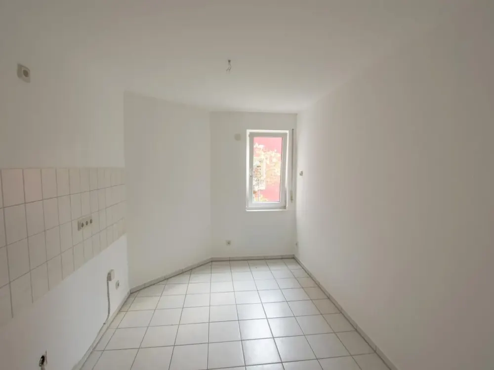 Helle 2-Zimmer-Wohnung im Erdgeschoss mit Balkon