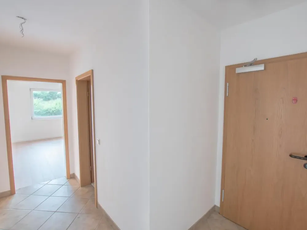 Helle 2-Zimmer-Wohnung im Erdgeschoss mit Balkon