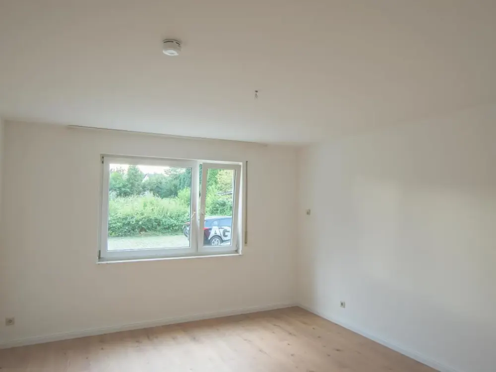 Helle 2-Zimmer-Wohnung im Erdgeschoss mit Balkon