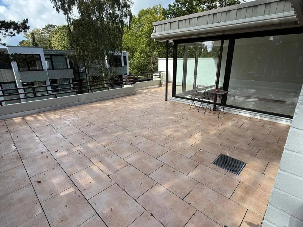 Penthaus mit gr. Dachterrasse in HH-Iserbrook
