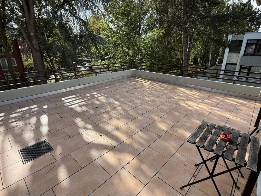Penthaus mit gr. Dachterrasse in HH-Iserbrook
