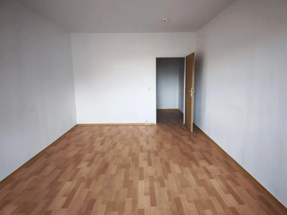 2-Raum-Wohnung im Leipziger Norden mit 24h-Pflegedienst und Aufzug!