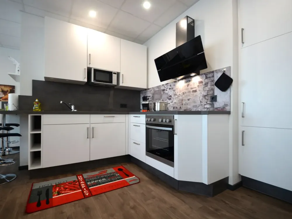 Modernes 1-Zimmer-Penthouse-Wohnung, komfortabel ausgestattet, Innenstadt Offenbach