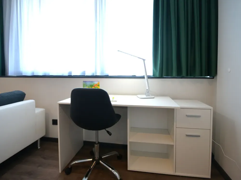Modernes 1-Zimmer-Penthouse-Wohnung, komfortabel ausgestattet, Innenstadt Offenbach