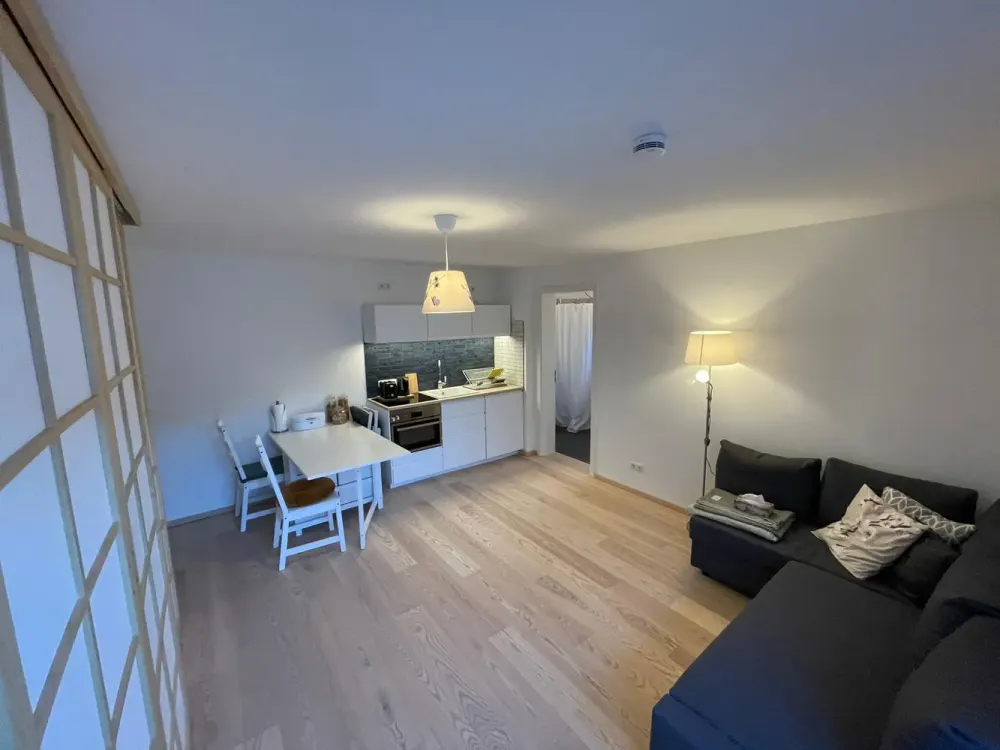 1-Zimmer Wohnung mit Terrasse und Garage in Haar