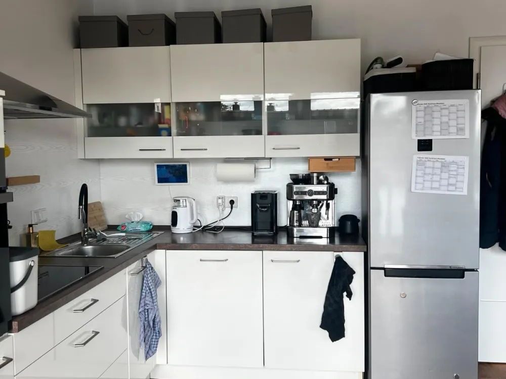 Schöne 3-Zimmer-Wohnung mit großem Balkon in Little Tokyo