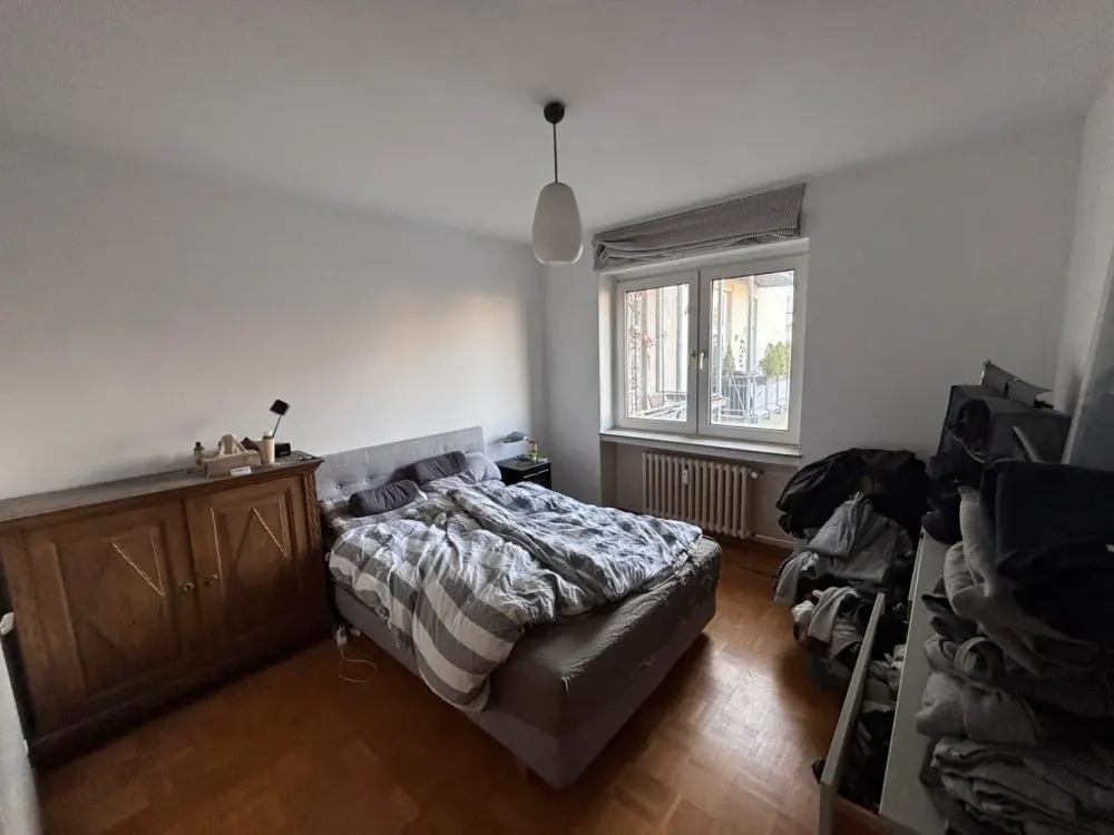 Zur Untermiete: Zwei Zimmer mit Balkon in der Südstadt