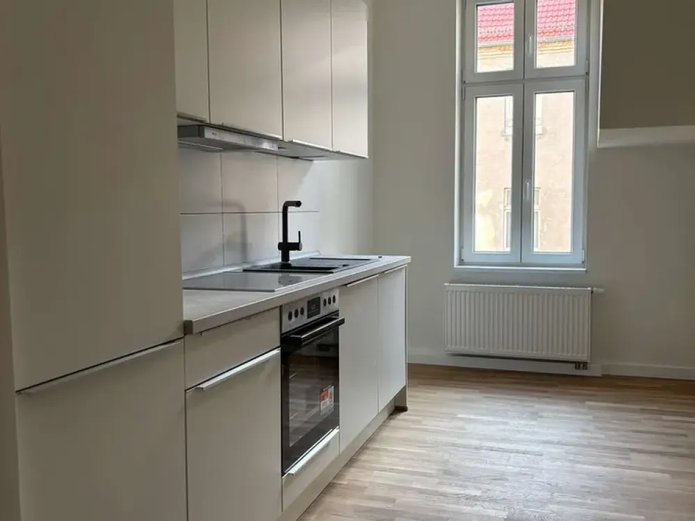 ** Mitten im Leben ** Warschauer Str. **Erstbezug ** Große 2 Zimmerwohnung **