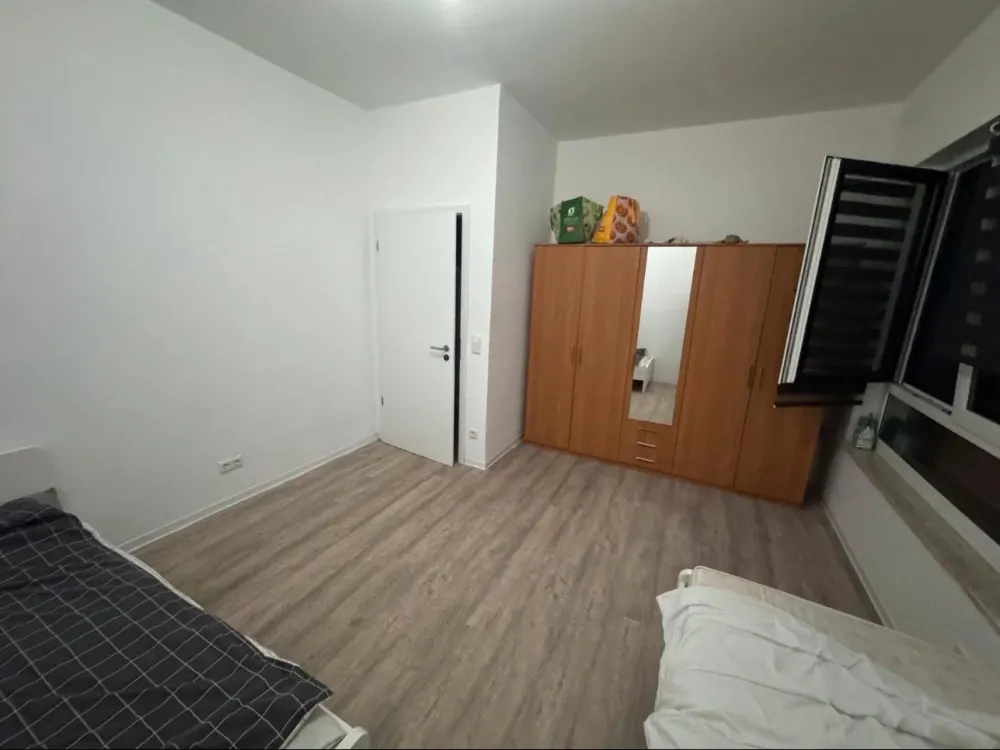 Exklusive 5-Zimmer-Erdgeschosswohnung, 100 m²