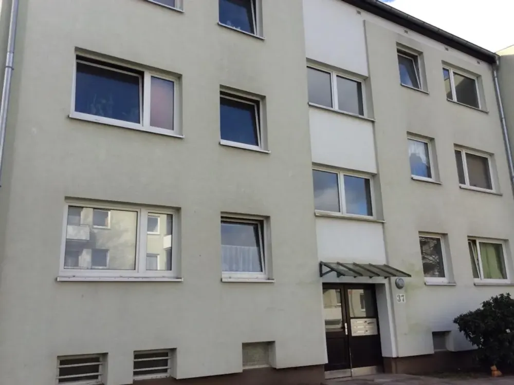 Helle 3-Zimmer-Wohnung mit Balkon