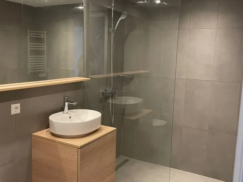 Moderne 2-Zi-Wohnung in Appartementhaus 73730 Esslingen