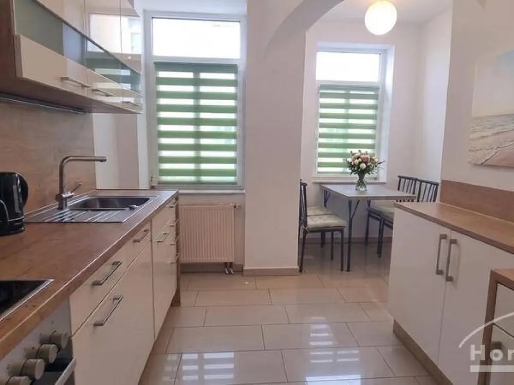 27767 HomeCompany Dresden Möbliert/Furnished 2-Zimmer Apartment in Dresden-Löbtau max. 4 Personen
