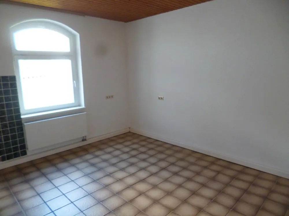 2.5-Room Apartment with Balcony