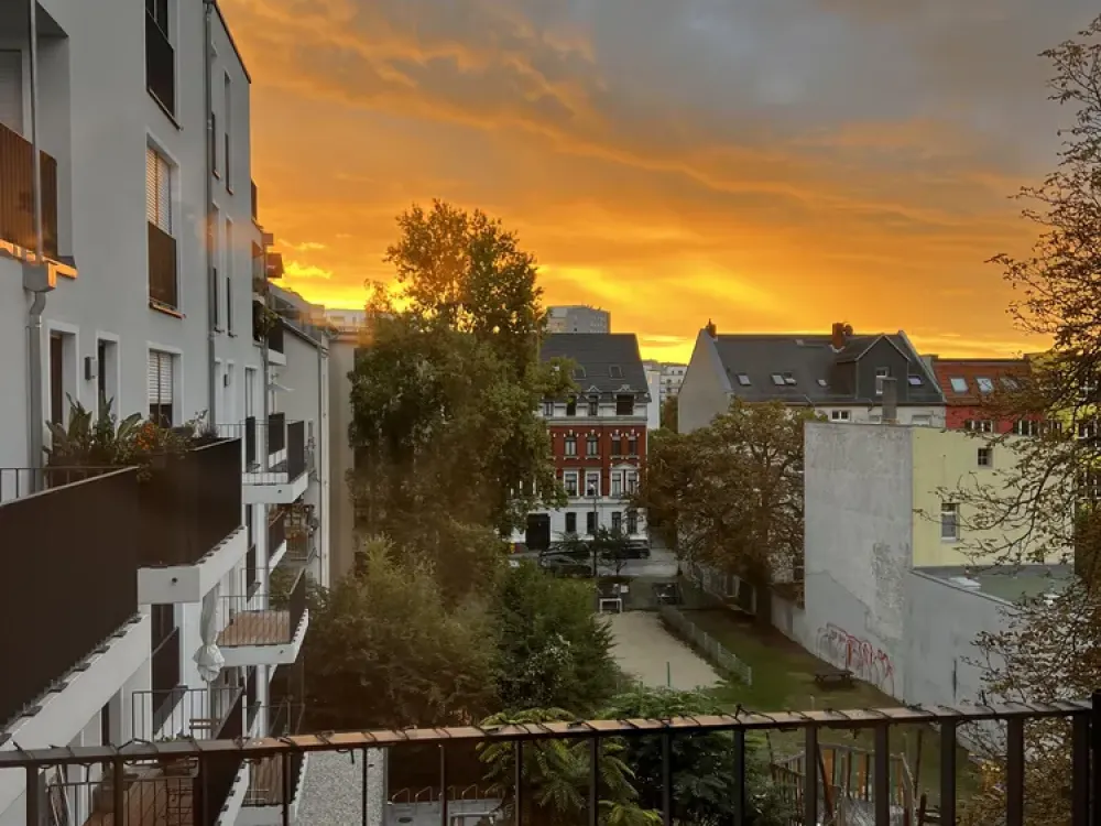 Zweitbezug Zentrum-Süd - hochwertige 3-Zi.-Wohnung mit Balkon